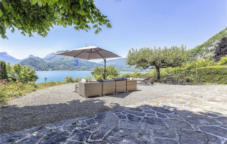 Ferienwohnung mit Seeblick und Terrasse | Waschmaschine, Parkplatz, Internet | 100m zum Lac d'Annecy in Talloires-Montmin, Annecy und Umgebung