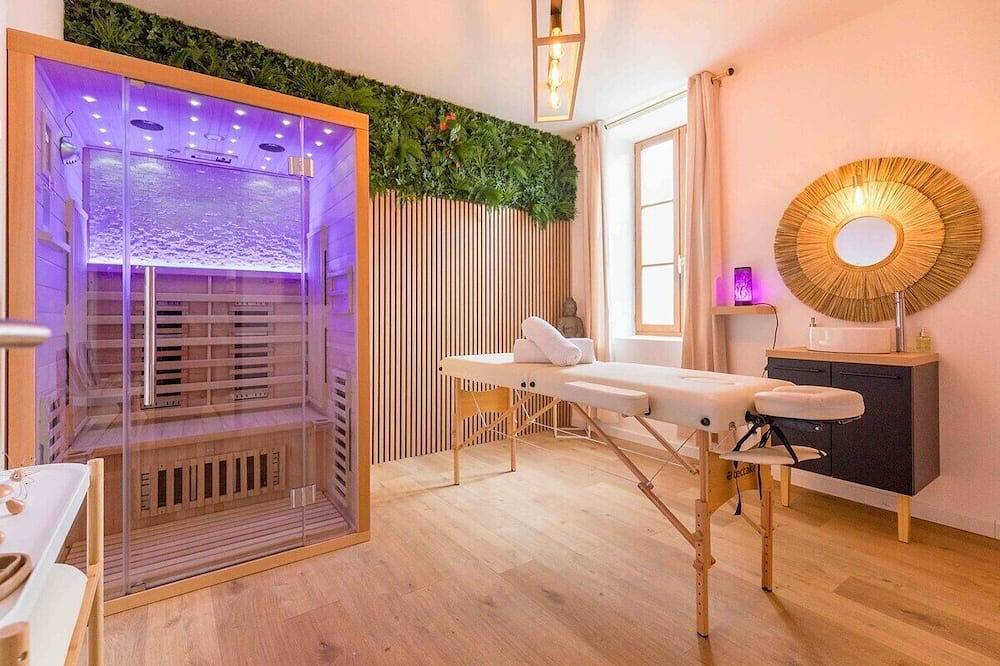 Ganze Wohnung, L'essentiel appartement avec Jacuzzi et Sauna in Le Creusot, Autun und Umgebung