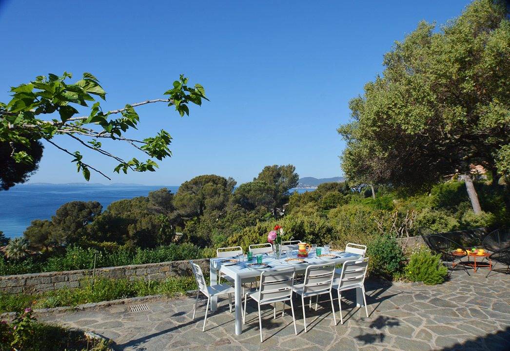 Appartement de vacances entier, Villa 3 chambres climatisée avec piscine et vue mer à Gigaro Wifi in Gigaro, La Croix-Valmer