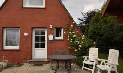 Ferienhaus für 6 Personen, mit Garten in Ostfriesland