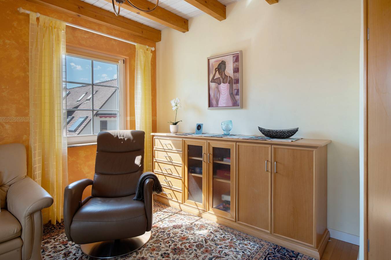 Apartamento inteiro, Apartamento 'Schwalbennest' com vista para a montanha, terraço privado e acesso Wi-Fi in Badenweiler, Floresta Negra do Sul