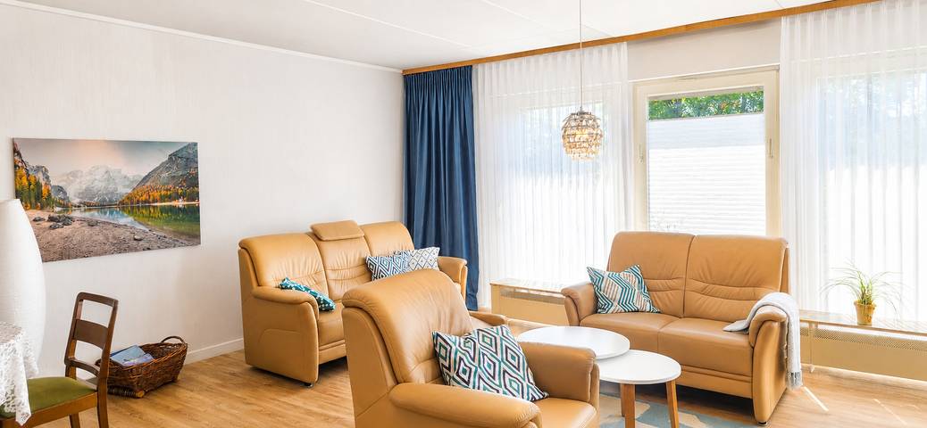 Ganze Ferienwohnung, Ferienwohnung Zum Rosengarten Driedorf – 3 Sterne Unterkunft im Westerwald mit Komfort & zentraler Lage in Driedorf, Lahn-Dill-Kreis