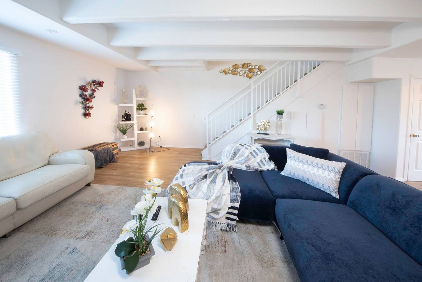 Entire apartment, 201 Urban Retreat just Steps from Little Italy in San Diego, San Diego County