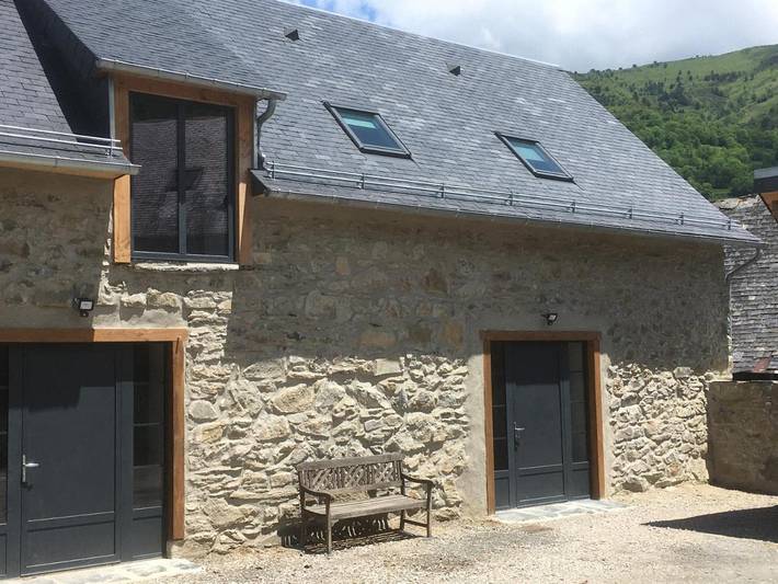 Gîte pour 12 personnes, avec vue et jardin à Sailhan - 2