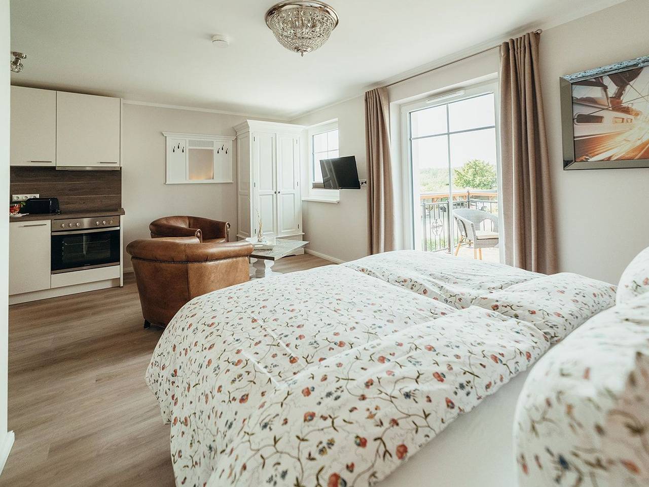 Ganze Ferienwohnung, Villa Ocean View - View 8a, 1-Zi., 25m², hochpaterre, Balkon, seitl. Meerblick in Haffkrug, Ostholstein