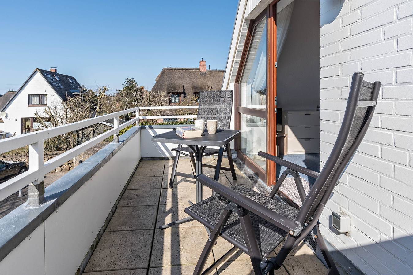 Ganze Wohnung, "Schau-ins-Land Fewo Wenningstedt" in Strandnähe mit Wlan in Wenningstedt, Sylt