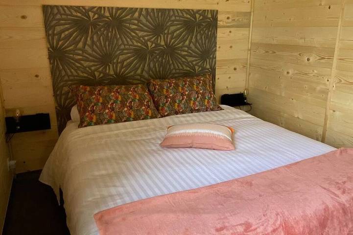 Location de vacances pour 2 personnes, avec jardin dans Saint-Martin-Belle-Roche - 4