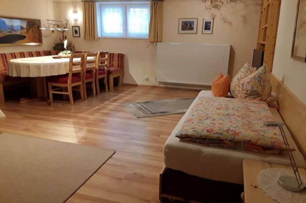 Ganze Wohnung, Studio, Du/ Wc, Wohn-/Schlaf. - Haus Anna in Saarlouis, Saargau