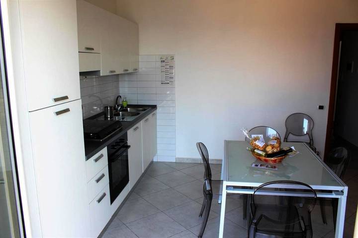 Ferienhaus für 4 Personen, mit Ausblick und Balkon in Torre Canne - 2