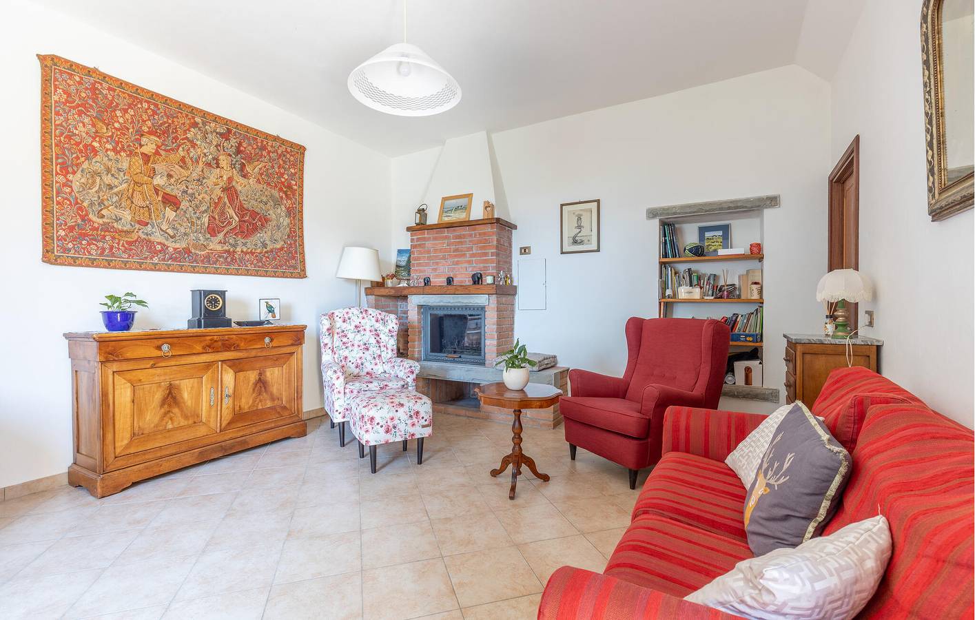 Appartement confortable avec climatisation, parking et jardin - Près de la ville et de la nature in Pontassieve, Chianti
