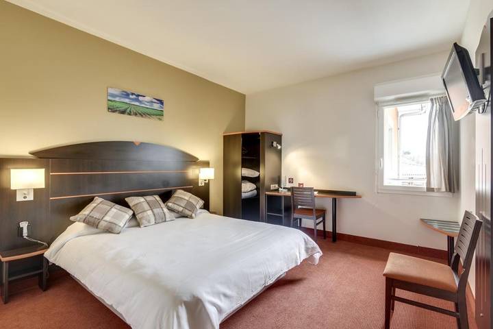 Hôtel pour 3 personnes, avec terrasse et vue, animaux acceptés