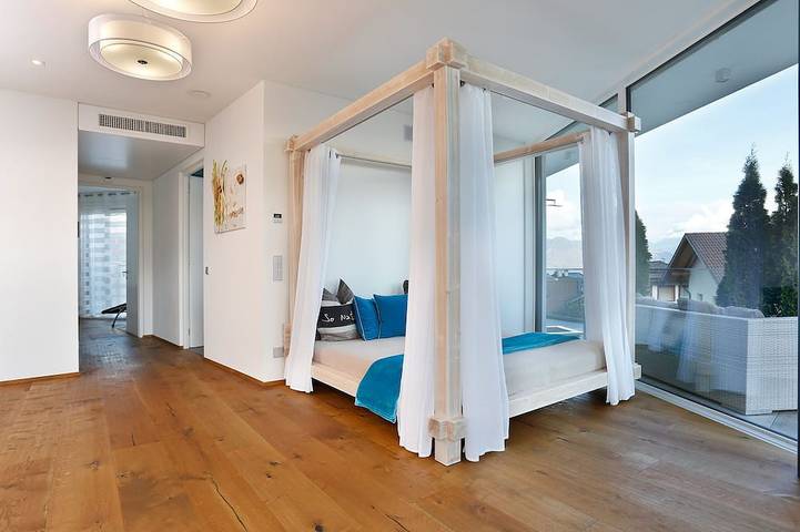Villa Aich 5*****Eppan-Ihr Ferienhaus mit Privat-Pool -Nähe Kalterer See u Bozen in St. Pauls, Eppan an der Weinstraße