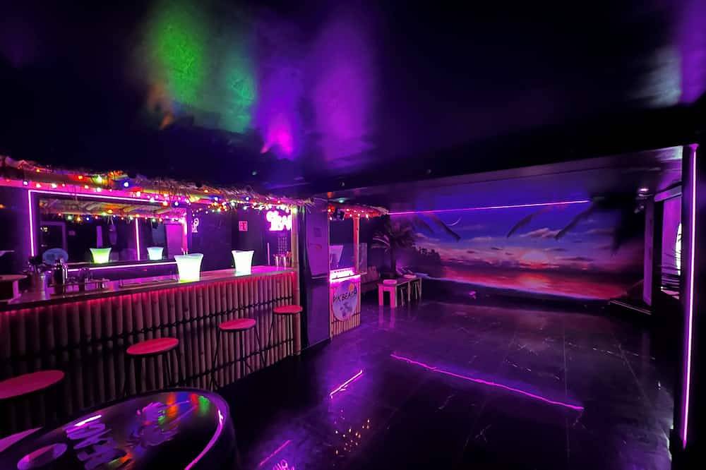 Villa pour 25 Personnes dans Saint-Fargeau-Ponthierry, Parc naturel régional du Gâtinais français