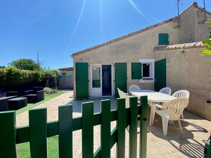 Gîte pour 4 personnes, avec piscine et terrasse à Loupian - 2