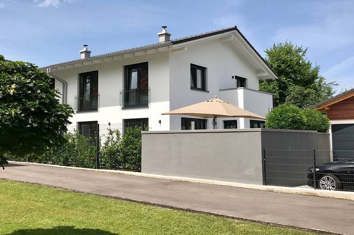 Ferienhaus für 8 Personen, mit Balkon und Garten am Starnberger See