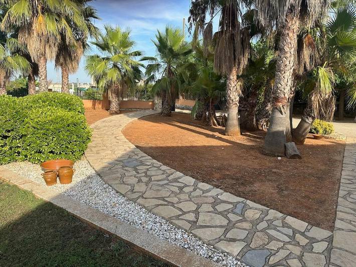 Chalet para 5 personas, con piscina además de jardín y terraza, Se admiten mascotas en Canal de Navarrés - 3