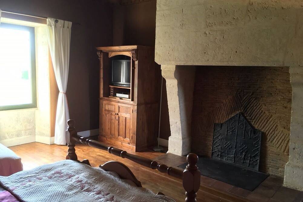 Un gîte de 2 chambres avec piscine sur les rives de la Dordogne, Bergerac in Prigonrieux, Périgord Pourpre