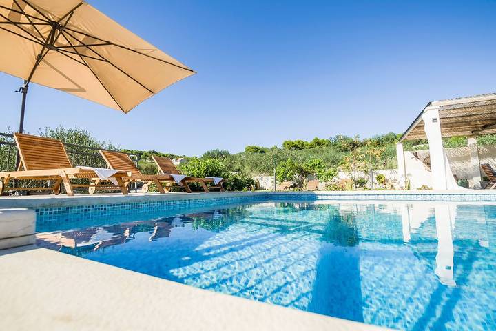 Villa pour 10 personnes, avec terrasse et jardin à Sumartin
