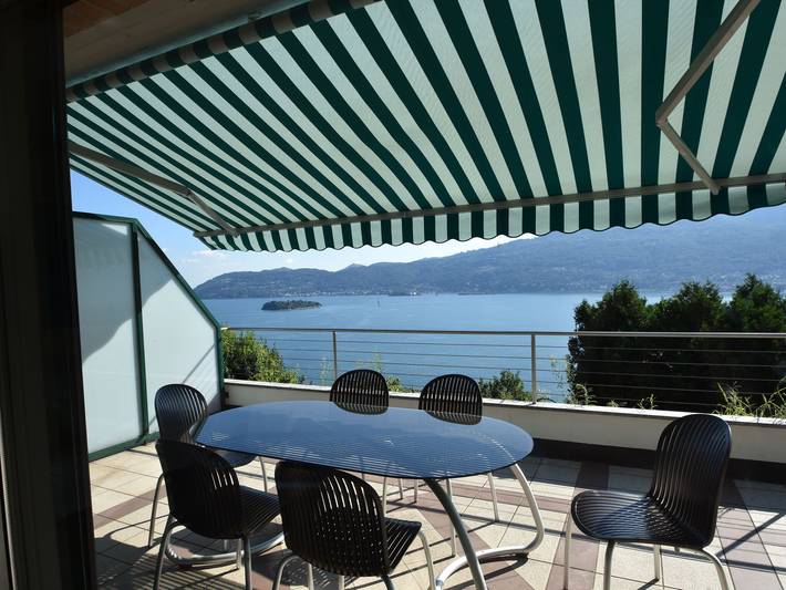 Ferienwohnung für 4 Personen, mit Terrasse in Verbania