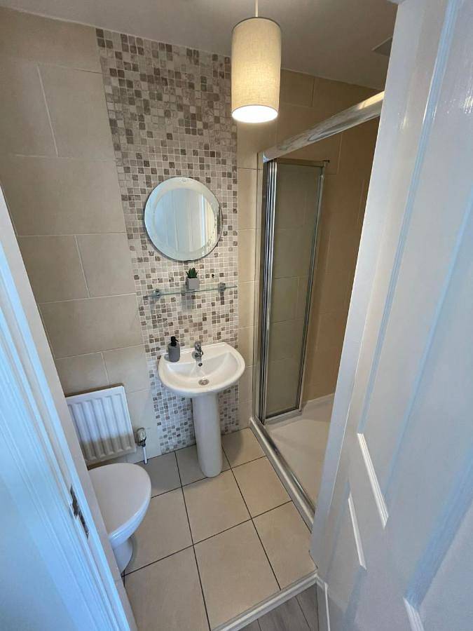 Entire apartment, Apartment with Mountain View in Newcastle (County Down), County Down