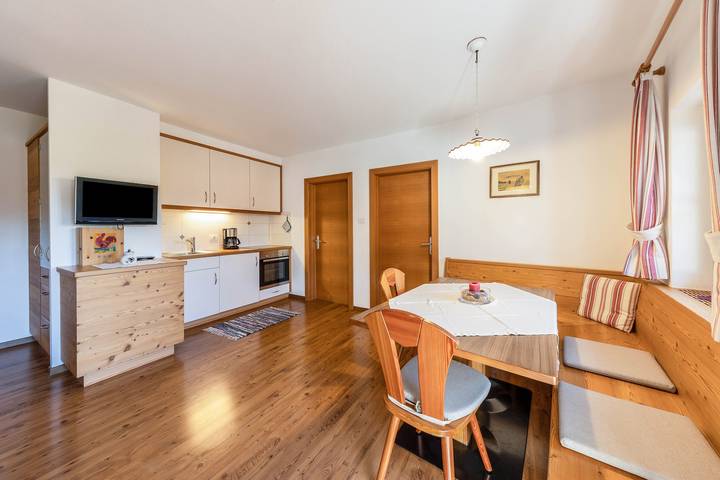 Ferienwohnung für 5 Personen, mit Garten und Sauna in Völs am Schlern - 4