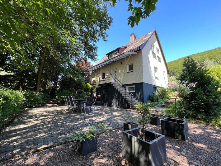 Ferienhaus für 8 Personen, mit Terrasse und Garten sowie Ausblick
