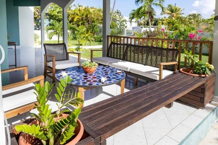 Villa pour 6 personnes, avec piscine ainsi que jardin et terrasse - 1