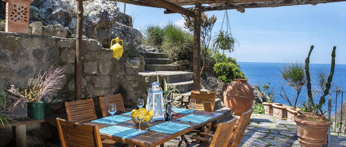 Ferienhaus für 6 Personen, mit Balkon und Whirlpool sowie Terrasse und Garten auf Ischia - 3