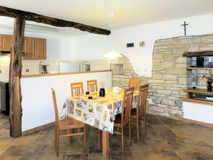 Ferienhaus für 6 Personen, mit Terrasse und Garten in Sveti Petar u Šumi - 4