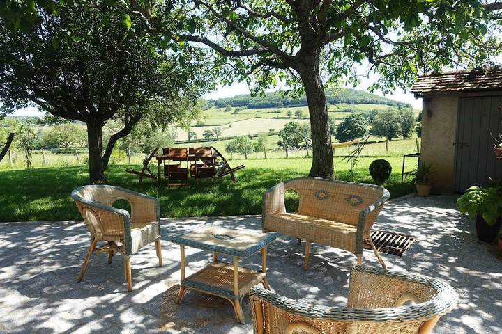 Gîte pour 5 personnes, avec jardin et terrasse dans La Vineuse sur Fregande - 3