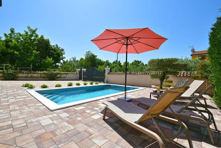 Ferienhaus für 6 Personen, mit Pool und Terrasse in Porec und Umgebung - 4