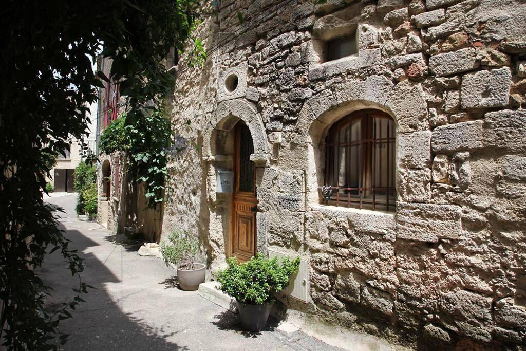 Two-Bedroom House in Cucuron, Parc naturel régional du Luberon
