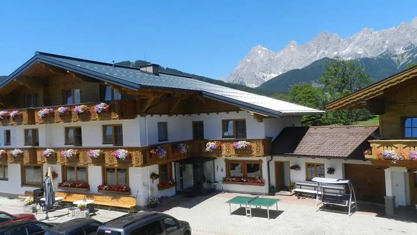 Bauernhof für 3 Personen, mit Garten und Sauna in Ramsau am Dachstein