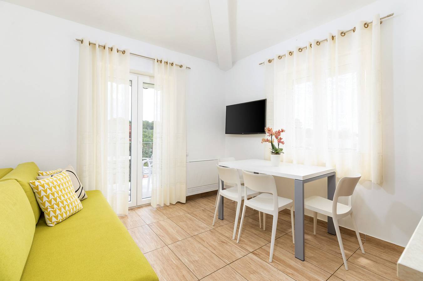 Entire apartment, Apartments Villa Nina 1 in Fazana, Southcoast Istria