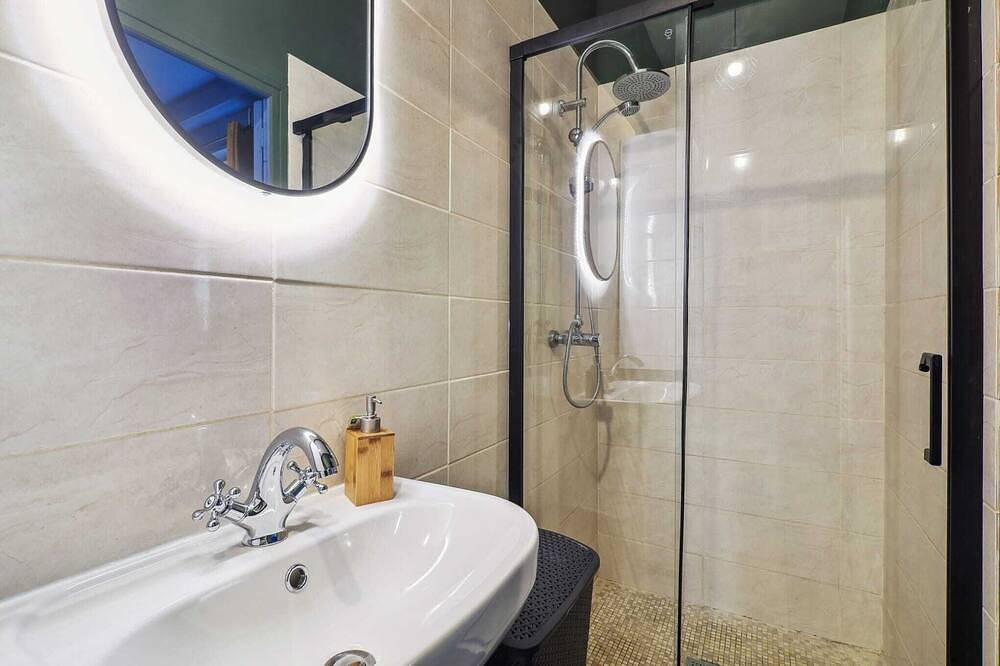 Ganze Wohnung, *Jules Verne inspiration* 2-room apartment in Amiens, Amiens und Umgebung