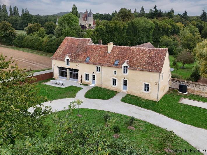 Gîte pour 15 personnes, avec terrasse et jardin dans Orne