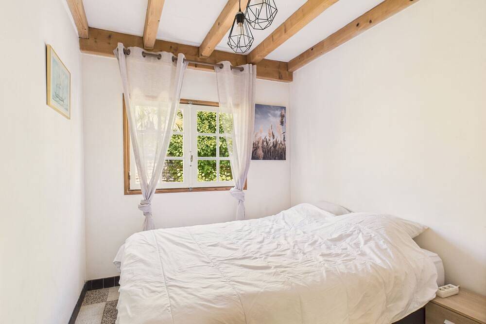 800 m de la plage, jardin, maison pour 4 in Les Portes-en-Ré, Île de Ré