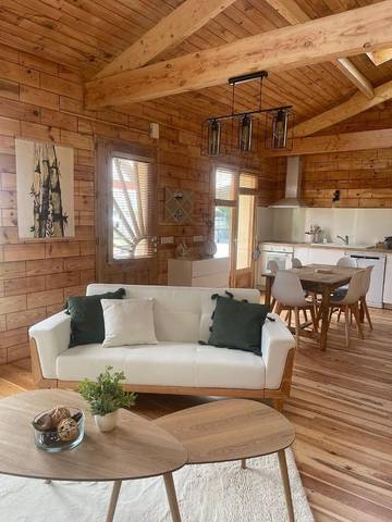 Gîte pour 5 personnes, avec jardin à Port-des-Barques