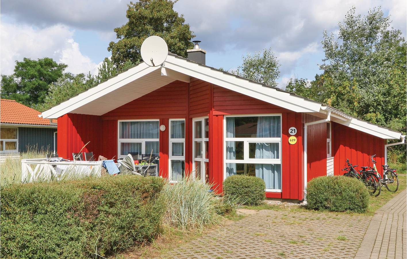 Terrasse am Strand: Gemütliches 86m² Apartment mit WiFi & Parkplatz in Priwall, Lübecker Bucht
