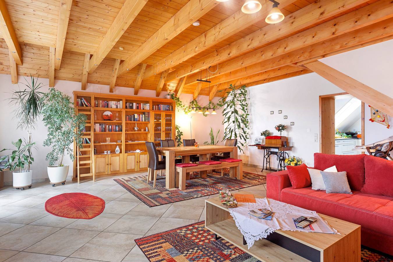 Ganze Wohnung, Apartment 'Ferienwohnung am Rosenberg' mit Gemeinschaftsgarten, Wlan und Klimaanlage in Stockach, Landkreis Konstanz