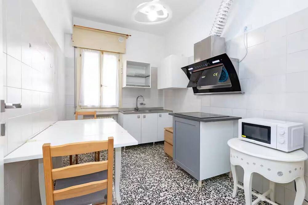 Private room in Mestre with direct bus to Venice in Mestre, Venice