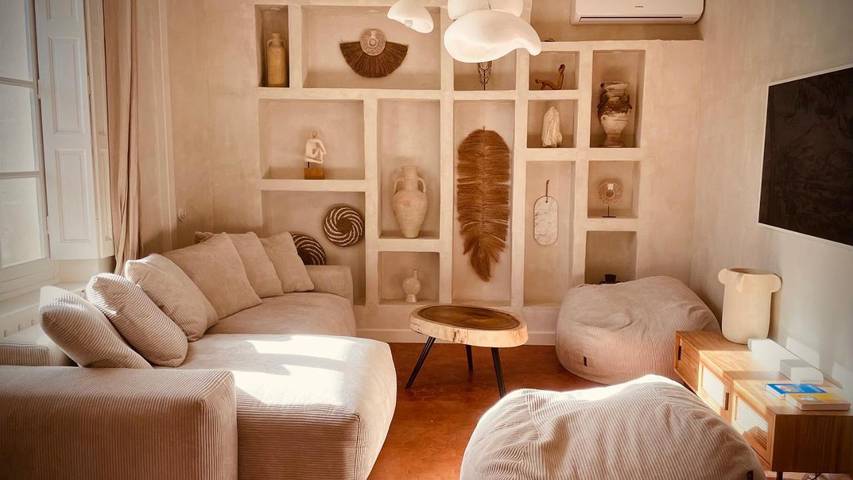 Location de vacances pour 10 personnes, avec piscine ainsi que vue et jardin à Puyvert - 4