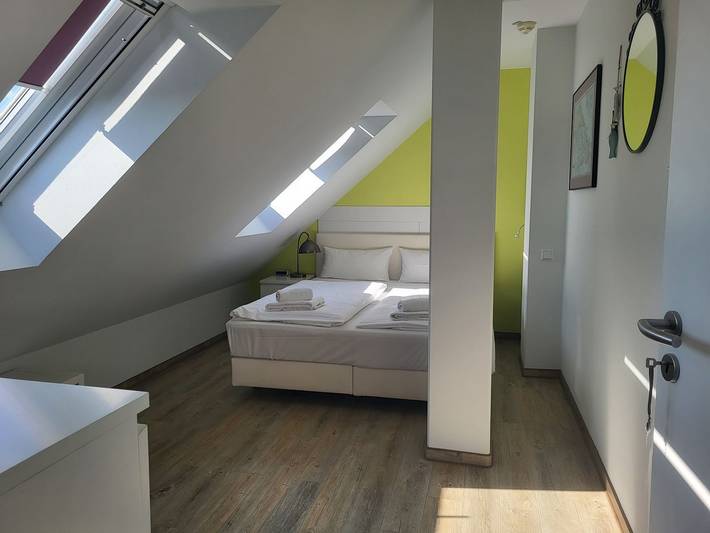 Ganze Wohnung, Gemütliche Ferienwohnung Der Landhof Wildrose in ländlicher Umgebung in Stolpe auf Usedom, Usedom