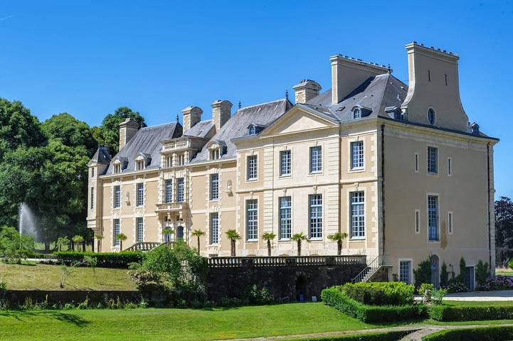 Castillo para 40 personas, con jardín y jacuzzi - 1