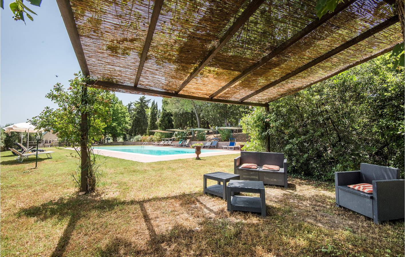 Ganze Ferienwohnung, Ruhige 70m² Wohnung mit Pool & Feuerstelle! in Radicondoli, Siena Provinz