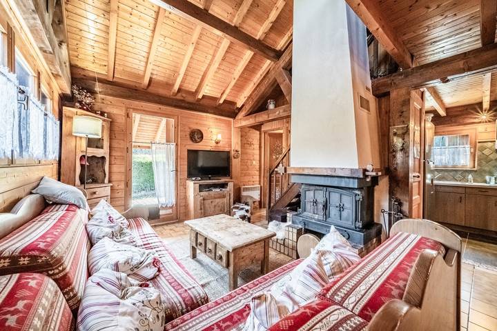 Gîte pour 8 personnes, avec jardin, animaux acceptés à Verchaix - 2