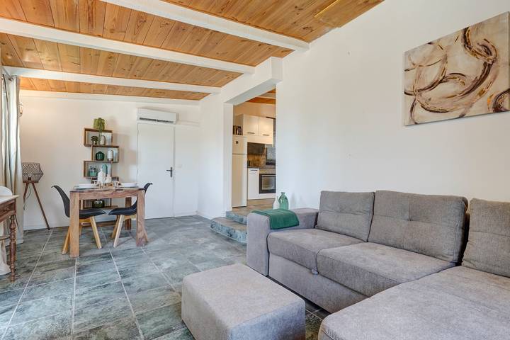 Ferienhaus für 2 Personen, mit Terrasse und Garten sowie Pool auf Korsika - 2
