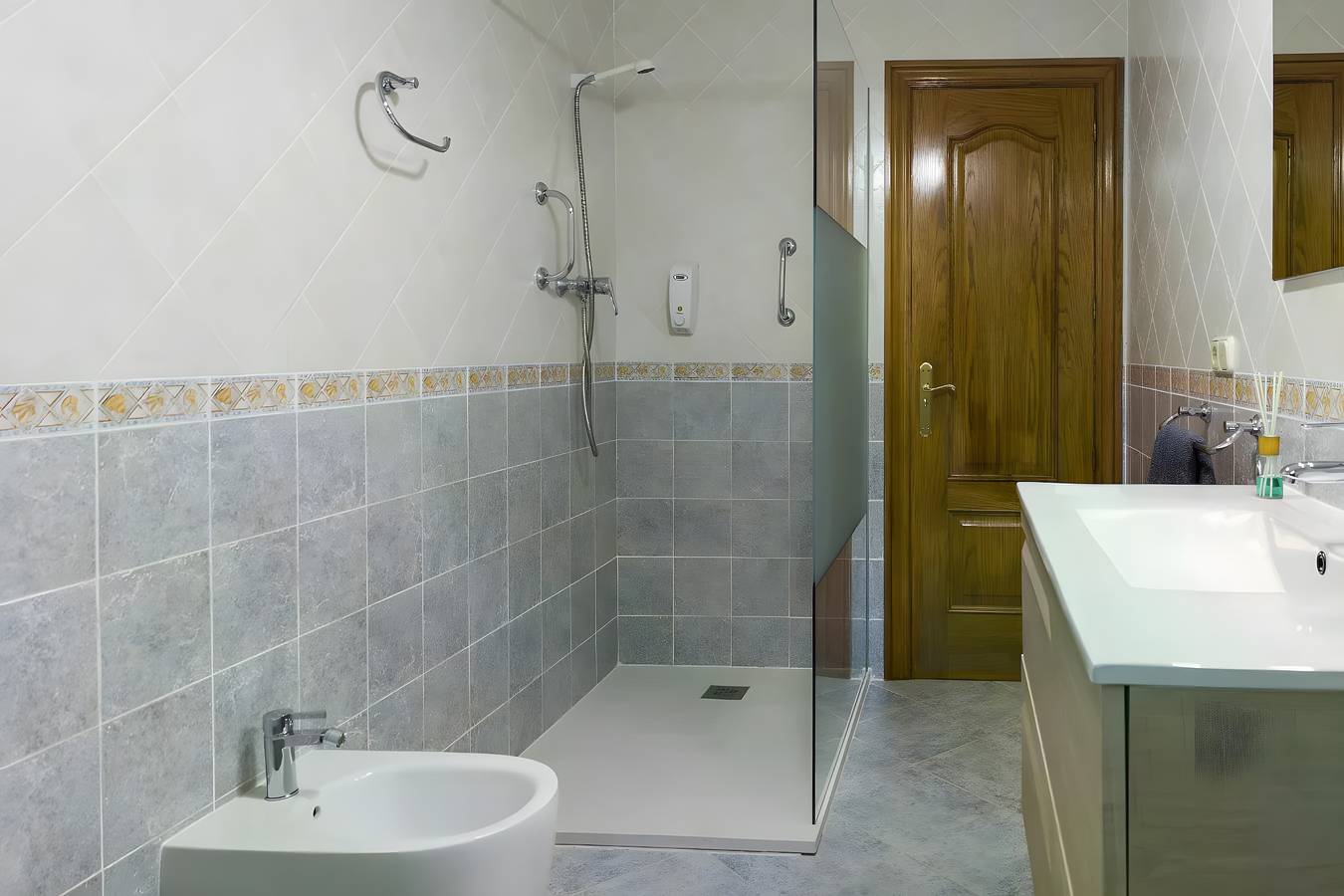 Landhuis 'Oiaraberri' met privétuin en Wifi, foto 15