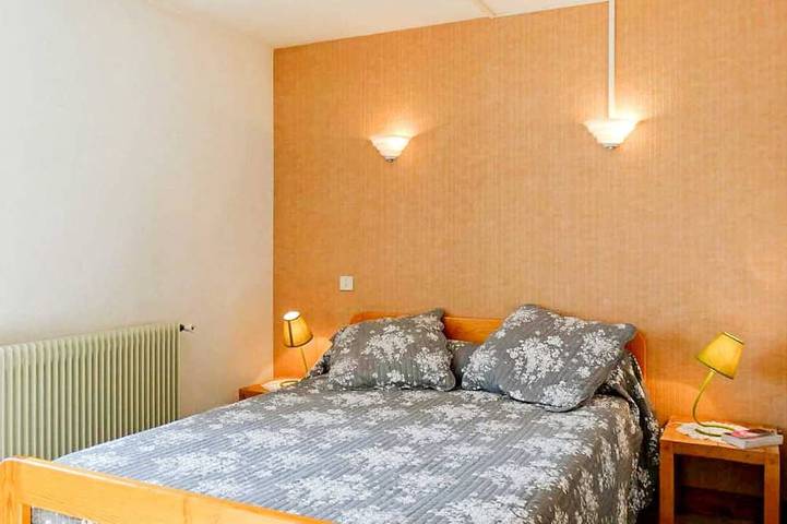 Location de vacances pour 4 personnes, animaux acceptés à Fau-de-Peyre - 2