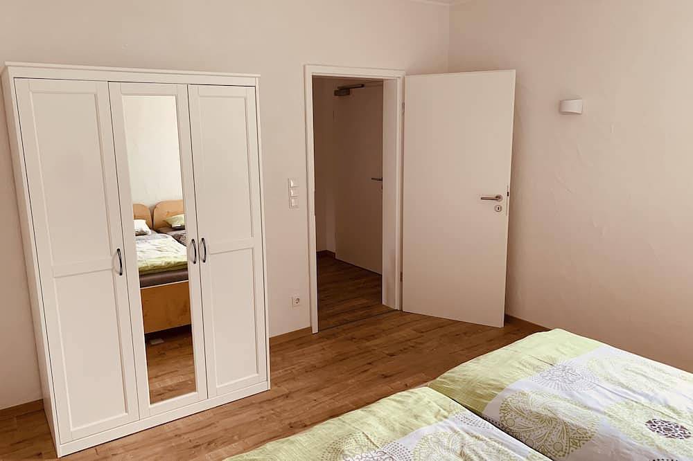Ganze Wohnung, Ferienwohnung Bad Camberg - Apartment - 3 Hölzer in Bad Camberg, Landkreis Limburg-Weilburg
